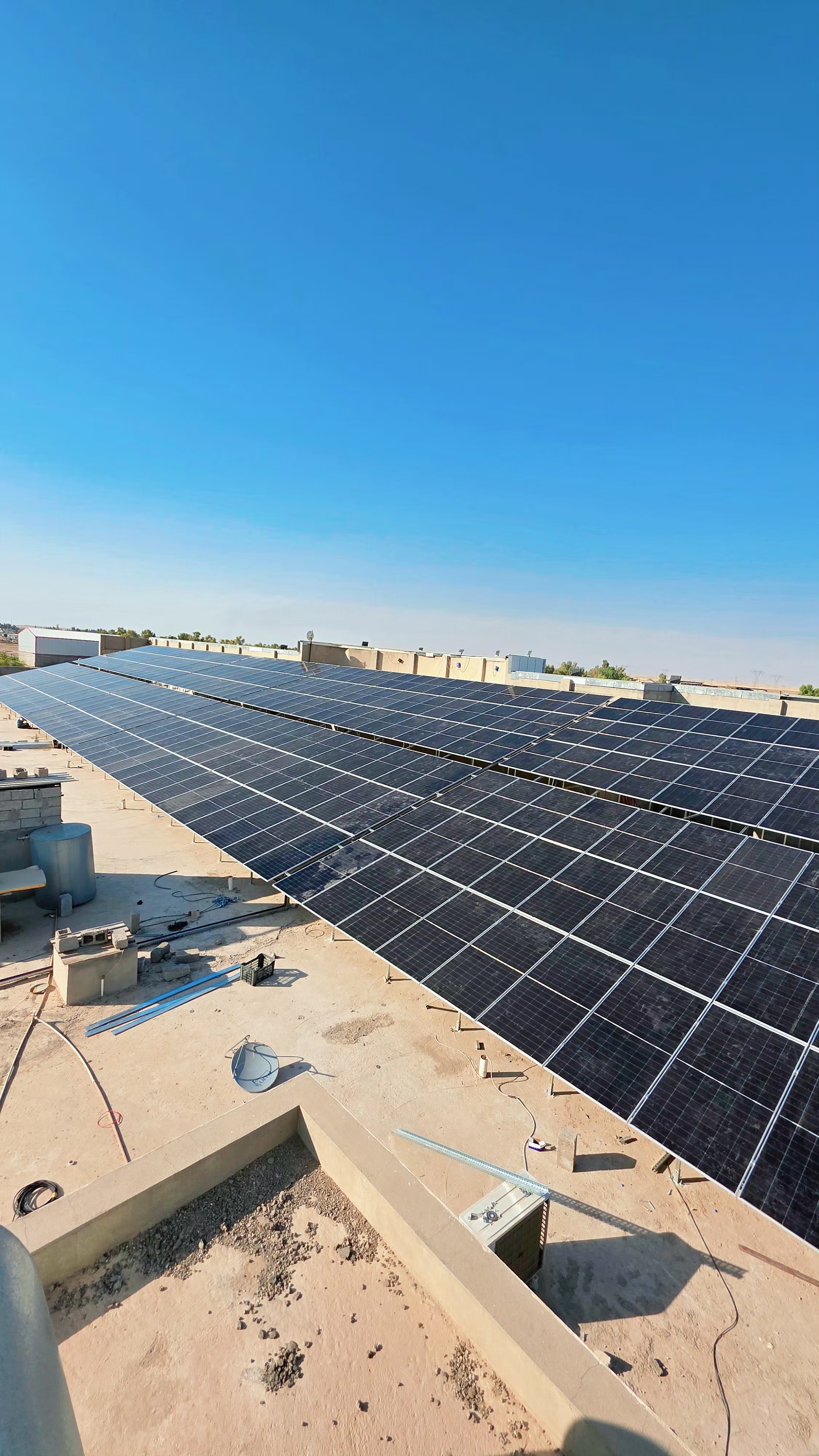 Installing 221kw hybrid Solar system for douha Restaurant in Tuz Xurmatu  3